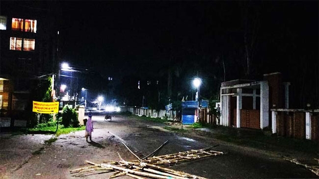 কারফিউয়ে ঢাকা গোপালগঞ্জ, থমথমে রাস্তাঘাট