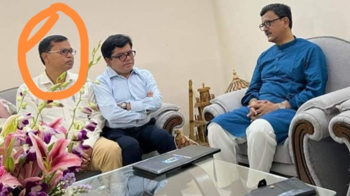 এখনো বহাল তবিয়তে সাবেক নৌ প্রতিমন্ত্রী খালিদ মাহমুদ’র আস্থাভাজন দুর্নীতিবাজ ছাইদুর রহমান